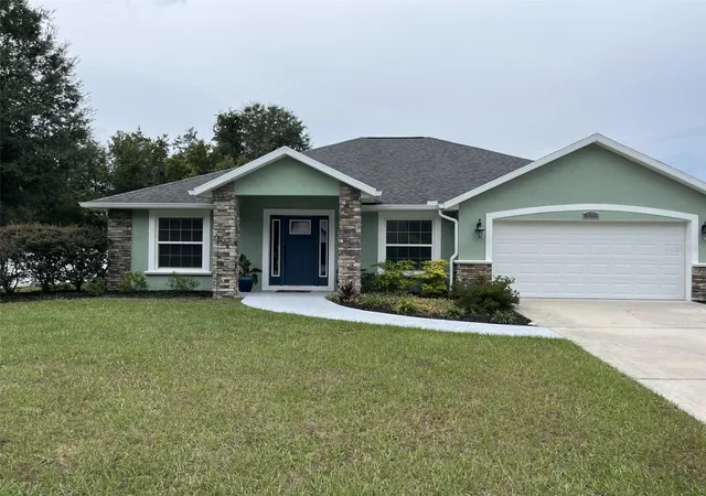 Single family home for sale at 16388 SE 82nd Court, SUMMERFIELD, FL 34491 | MLS# OM733433