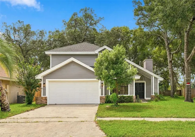 Photo 1 of Single family home for sale at 2140 Wekiwa Oaks Dr, Apopka, FL 32703 | MLS# O6447183 | Listing updated on 2026-10-05