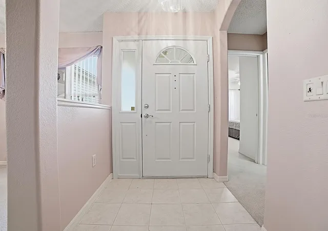 Photo 4 of Single family home for sale at 1040 Eagles Landing, Leesburg, FL 34748 | MLS# G5118617 | Listing updated on 2026-10-07