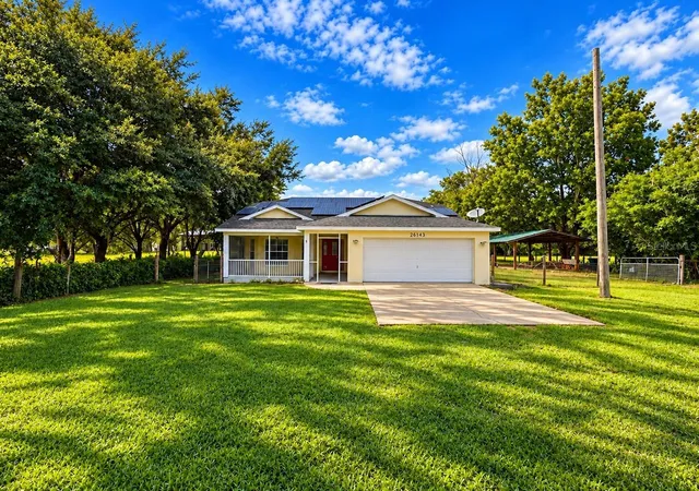 Photo 1 of Single family home for sale at 26143 Lambeth Rd, Brooksville, FL 34601 | MLS# R4912097 | Listing updated on 2026-10-07