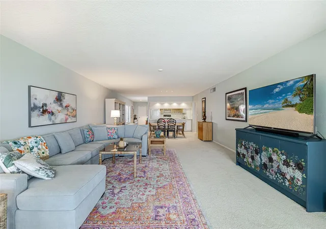 Listing Photo 5 - Condo for sale in building located at 3280 Southshore Dr, Punta Gorda, FL 33955 - Unit #86C