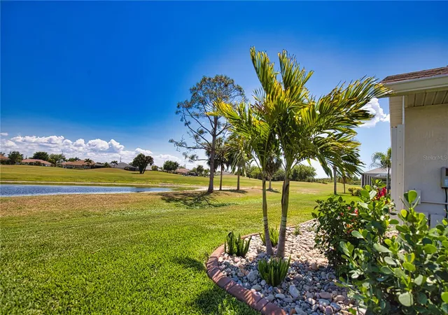 Photo 3 of Single family home for sale at 22 Medalist Ct, Rotonda West, FL 33947 | MLS# D6149026 | Listing updated on 2026-10-08