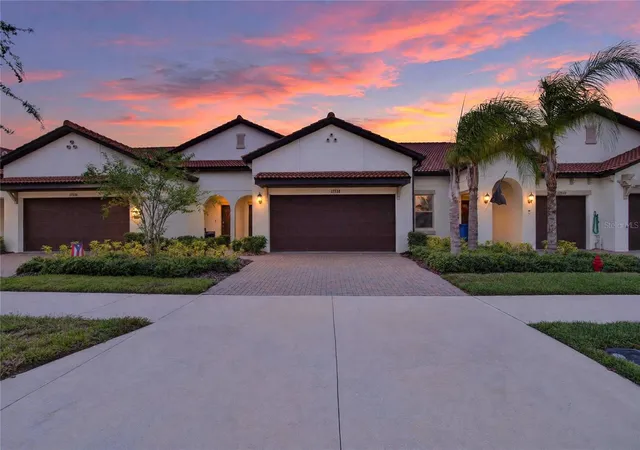 Townhouse for sale at 17538 Holly Well Ave, WIMAUMA, FL 33598 | MLS# TB8554803