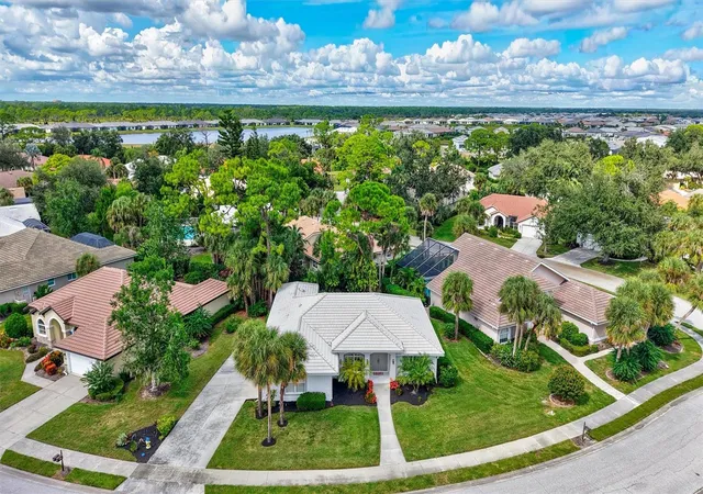Photo 1 of Single family home for sale at 2104 Tocobaga Ln, Nokomis, FL 34275 | MLS# A4708444 | Listing updated on 2026-10-05