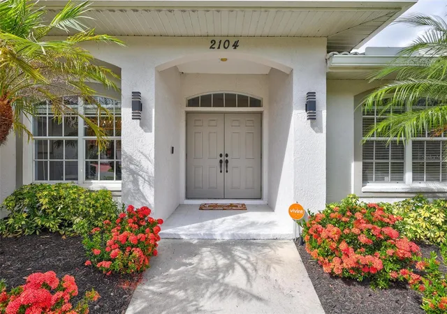 Photo 3 of Single family home for sale at 2104 Tocobaga Ln, Nokomis, FL 34275 | MLS# A4708444 | Listing updated on 2026-10-05