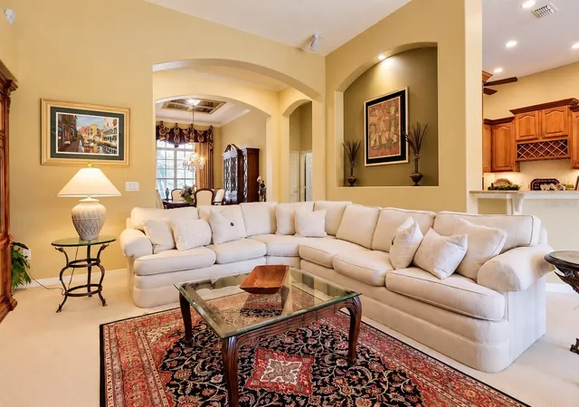 Photo 4 of Single family home for sale at 14542 Riviera Pointe Dr, Orlando, FL 32828 | MLS# O6447189 | Listing updated on 2026-10-16