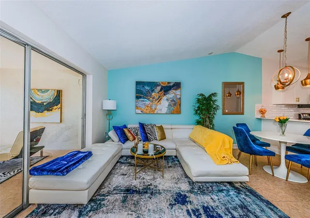 Listing Photo 5 - Condo for sale in building located at 1022 Bowsprit Ln, HOLIDAY, FL 34691 - Unit #1022