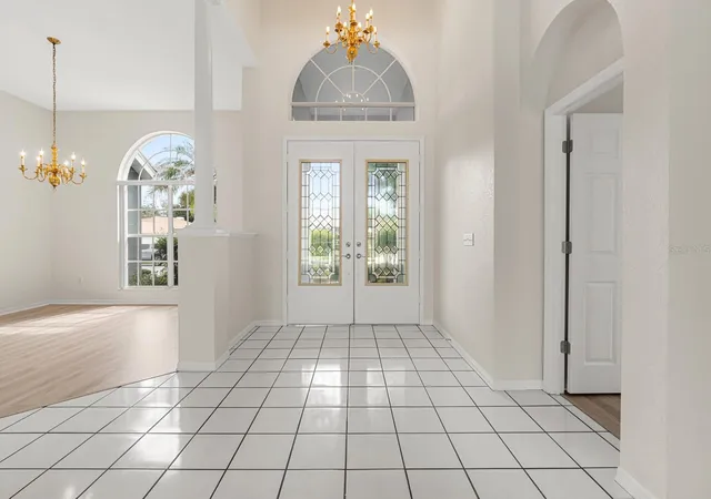 Photo 3 of Single family home for sale at 2713 Clubhouse Dr, Plant City, FL 33566 | MLS# TB8554819 | Listing updated on 2026-10-07