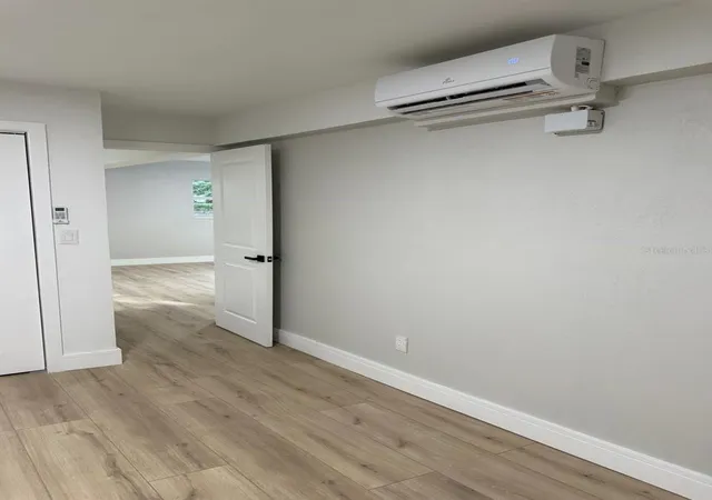 Single family home for sale at 924 Valmar St Ave, BRANDON, FL 33511 | MLS# TB8554822