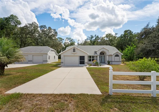 Photo 3 of Single family home for sale at 26394 Bliss St, Brooksville, FL 34602 | MLS# TB8554824 | Listing updated on 2026-10-05