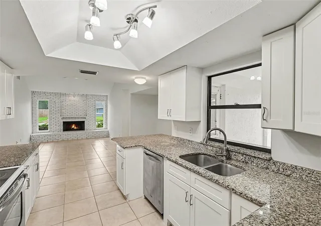 Photo 3 of Single family home for sale at 2700 Raintree Lake Cir, Merritt Island, FL 32953 | MLS# TB8554826 | Listing updated on 2026-10-09
