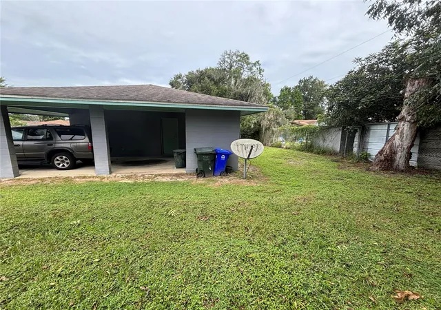 Photo 2 of Single family home for sale at 1615 Blossom Cir E, Lakeland, FL 33805 | MLS# TB8554833 | Listing updated on 2026-10-05