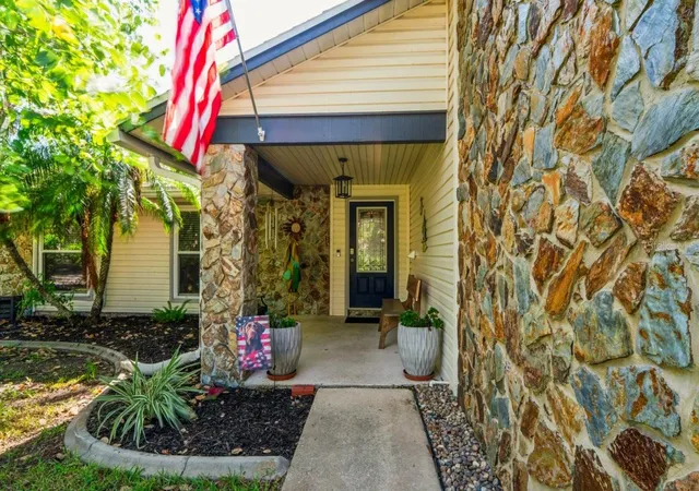 Photo 2 of Single family home for sale at 4254 Marine Pkwy, New Port Richey, FL 34652 | MLS# W7890080 | Listing updated on 2026-10-06