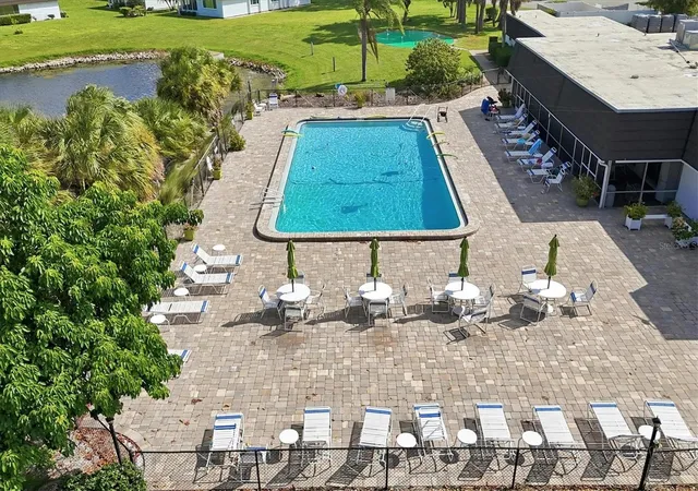Photo 3 of Single family home for sale at 3978 Overlook Bnd Ter #25, Sarasota, FL 34232 | MLS# A4708450 | Listing updated on 2026-10-09