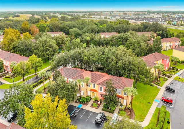 Photo 3 of Townhouse for sale at 8474 Crystal Cvs Loop, Kissimmee, FL 34747 | MLS# O6447204 | Listing updated on 2026-10-28