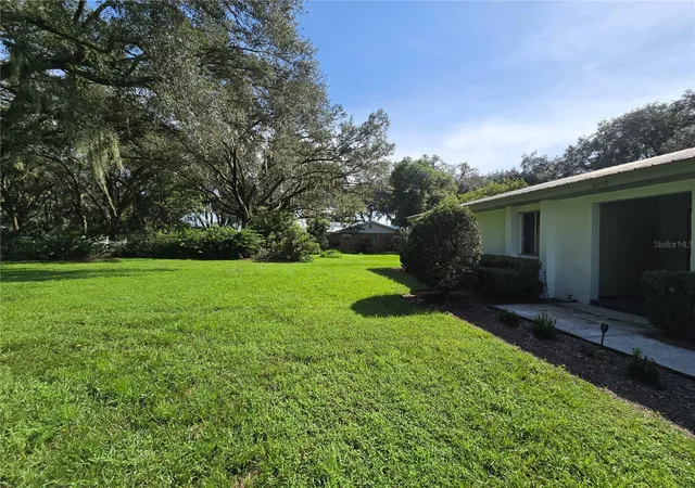 Photo 3 of Single family home for sale at 2150 Sophia Pl, Lakeland, FL 33811 | MLS# L4965542 | Listing updated on 2026-10-06