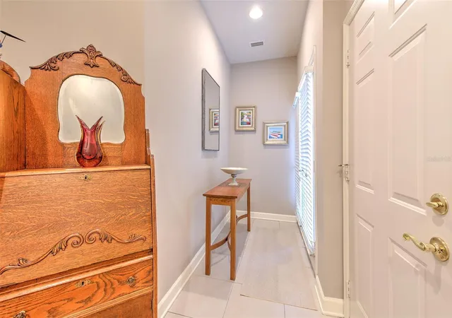 Photo 2 of Townhouse for sale at 3111 W San Pedro St, Tampa, FL 33629 | MLS# TB8554840 | Listing updated on 2026-10-08