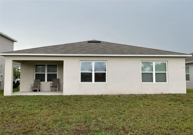 Photo 2 of Single family home for sale at 305 Sunset View Dr, Edgewater, FL 32141 | MLS# NS1089421 | Listing updated on 2026-10-06