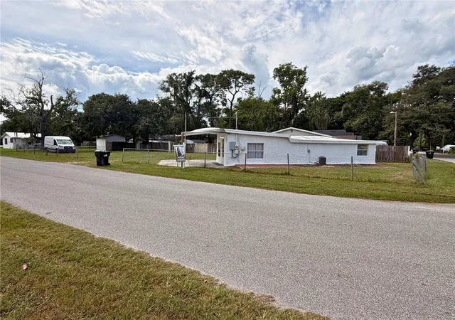 Photo 1 of Single family home for sale at 2602 Sidney Ave, Orlando, FL 32810 | MLS# O6447206 | Listing updated on 2026-10-05