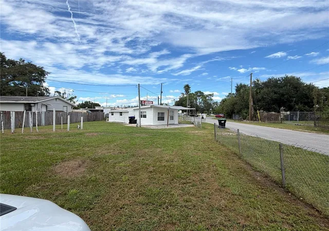 Photo 2 of Single family home for sale at 2602 Sidney Ave, Orlando, FL 32810 | MLS# O6447206 | Listing updated on 2026-10-05