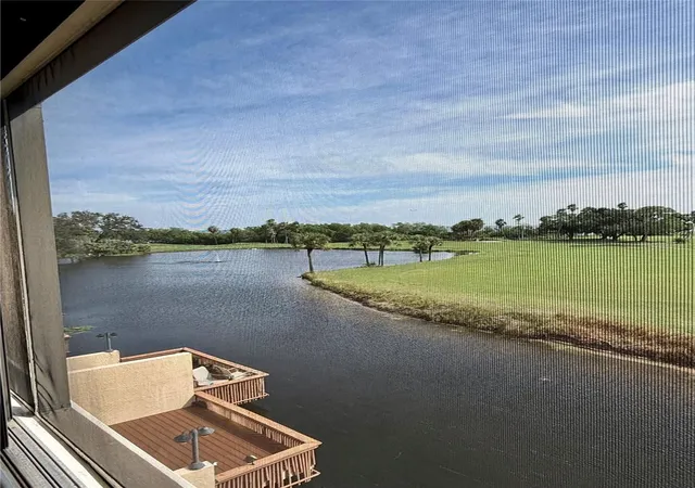 Photo 3 of Condo for sale at 2620 Cvs Cay Dr #307, Clearwater, FL 33760 | MLS# TB8554846 | Listing updated on 2026-10-17