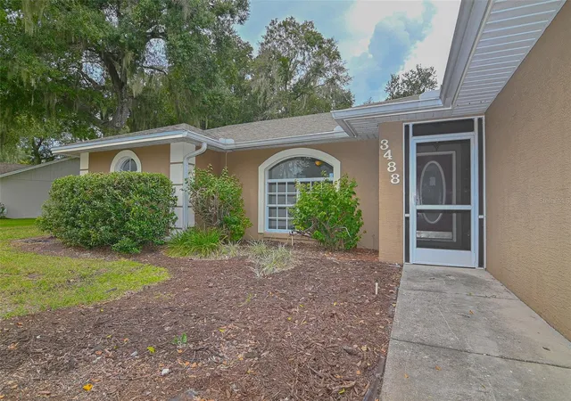 Photo 3 of Single family home for sale at 3488 Jade Ln, Mulberry, FL 33860 | MLS# O6447210 | Listing updated on 2026-10-06