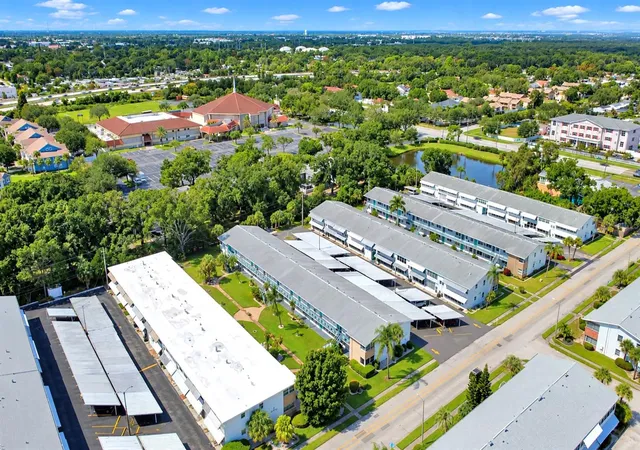 Photo 3 of Condo for sale at 5940 21st Street N #11, Saint Petersburg, FL 33714 | MLS# TB8554852 | Listing updated on 2026-10-17