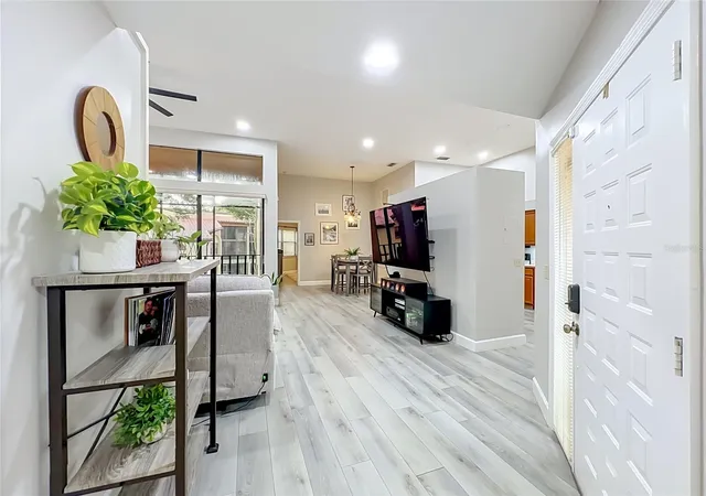 Photo 3 of Condo for sale at 1275 Saint Tropez Cir #1275, Orlando, FL 32806 | MLS# O6447216 | Listing updated on 2026-10-08