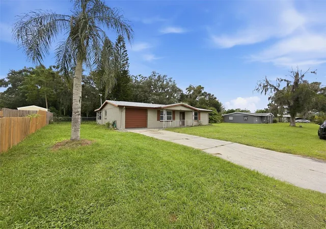 Photo 2 of Single family home for sale at 6818 Carob Dr, New Port Richey, FL 34653 | MLS# W7890082 | Listing updated on 2026-10-06
