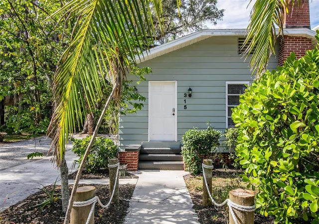 Single family home for sale at 315 29th Street NW, BRADENTON, FL 34205 | MLS# A4708462