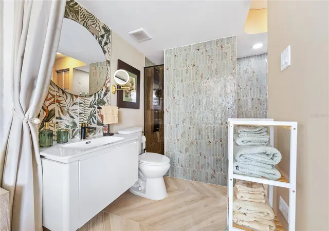 Photo 4 of Condo for sale at 5859 Coral Beach Towers #718, Carolina, PR 00979 | MLS# PR9124714 | Listing updated on 2026-10-05
