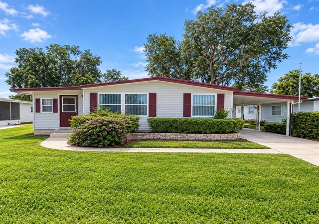 Manufactured home for sale at 512 Palo Verde Dr, LEESBURG, FL 34748 | MLS# G5118634