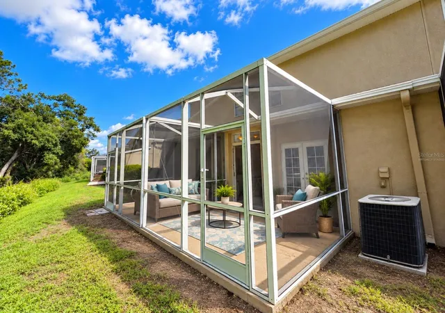 Photo 2 of Townhouse for sale at 5866 Fishhawk Ridge Dr, Lithia, FL 33547 | MLS# TB8554888 | Listing updated on 2026-10-05