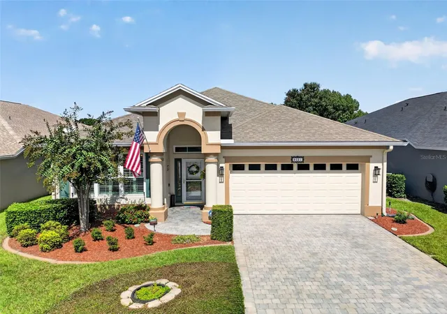 Photo 1 of Single family home for sale at 8021 Saint James Way, Mount Dora, FL 32757 | MLS# G5118635 | Listing updated on 2026-10-09