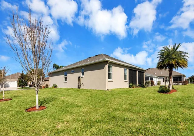 Photo 3 of Single family home for sale at 27040 Camerons Run, Leesburg, FL 34748 | MLS# G5118638 | Listing updated on 2026-10-11