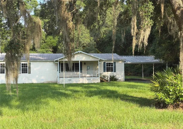 Manufactured home for sale at 17131 NW 83rd Court, Trenton, FL 32693 | MLS# OM733450
