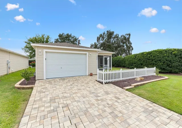 Photo 1 of Single family home for sale at 1234 Eagle Ridge Dr, The Villages, FL 32162 | MLS# G5118639 | Listing updated on 2026-10-09