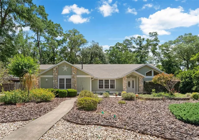 Photo 1 of Single family home for sale at 2921 Nw 24th Terrace, Gainesville, FL 32605 | MLS# GC543963 | Listing updated on 2026-10-10