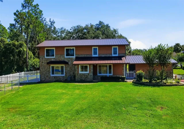 Single family home for sale at 340 Kiwanis Cir, CHULUOTA, FL 32766 | MLS# O6447240