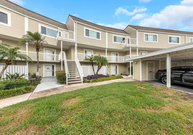 Condo for sale at 433 S Paula Dr #10, DUNEDIN, FL 34698 | MLS# O6447244