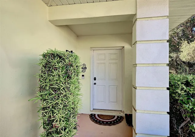 Photo 3 of Single family home for sale at 324 Wexford Ter #171, Venice, FL 34293 | MLS# N6146057 | Listing updated on 2026-10-18