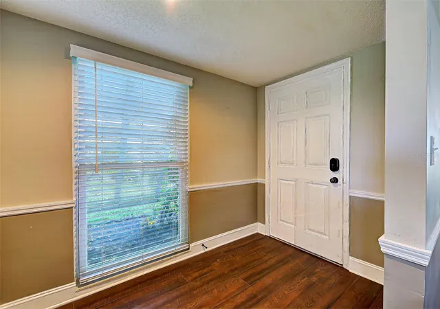 Photo 3 of House for sale at 324 Wexford Ter #171, Venice, FL 34293 | MLS# N6146057 | Listing updated on 2026-10-18