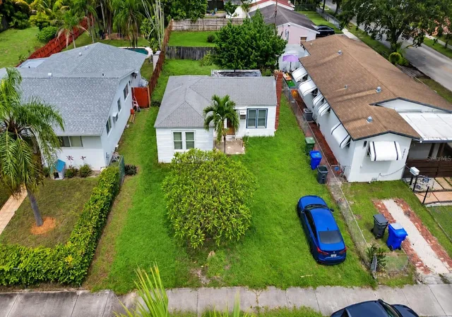 Single family home for sale at 2607 Adams St, HOLLYWOOD, FL 33020 | MLS# TB8554917