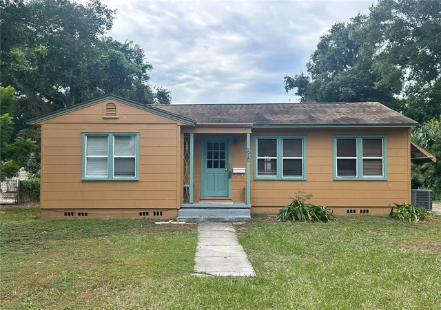 Single family home for sale at 1920 23rd Avenue N, Saint Petersburg, FL 33713 | MLS# TB8554921