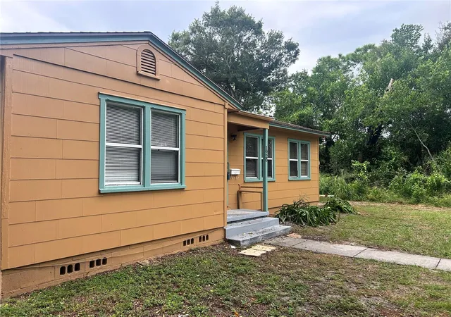 Photo 1 of Single family home for sale at 1920 23rd Avenue N, Saint Petersburg, FL 33713 | MLS# TB8554921 | Listing updated on 2026-10-08