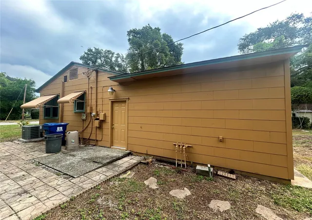 Photo 2 of Single family home for sale at 1920 23rd Avenue N, Saint Petersburg, FL 33713 | MLS# TB8554921 | Listing updated on 2026-10-08