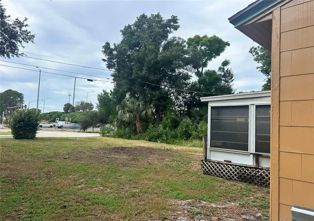 Photo 4 of Single family home for sale at 1920 23rd Avenue N, Saint Petersburg, FL 33713 | MLS# TB8554921 | Listing updated on 2026-10-08