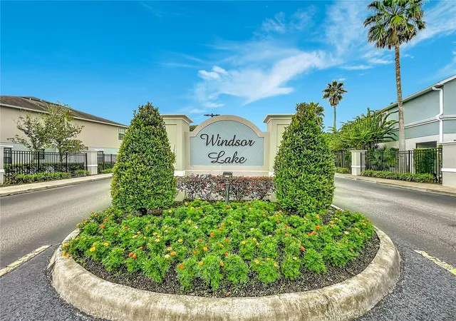 Photo 3 of Townhouse for sale at 6210 Windsor Lake Cir, Sanford, FL 32773 | MLS# O6447254 | Listing updated on 2026-10-08