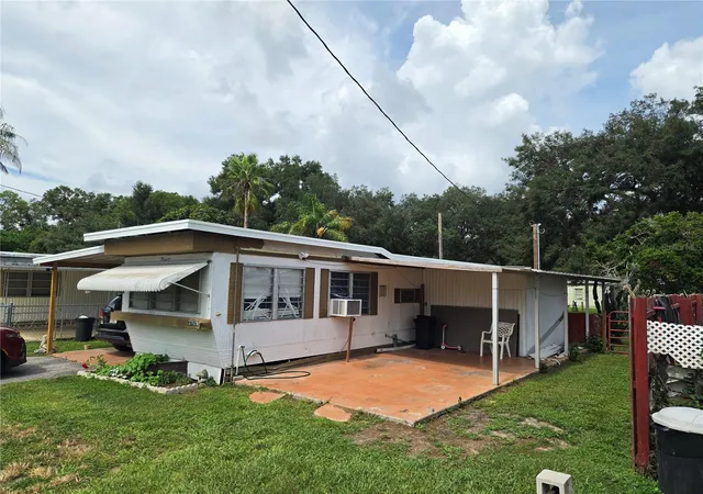 Photo 2 of Manufactured home for sale at 37629 March Ln, Zephyrhills, FL 33541 | MLS# TB8554924 | Listing updated on 2026-10-05