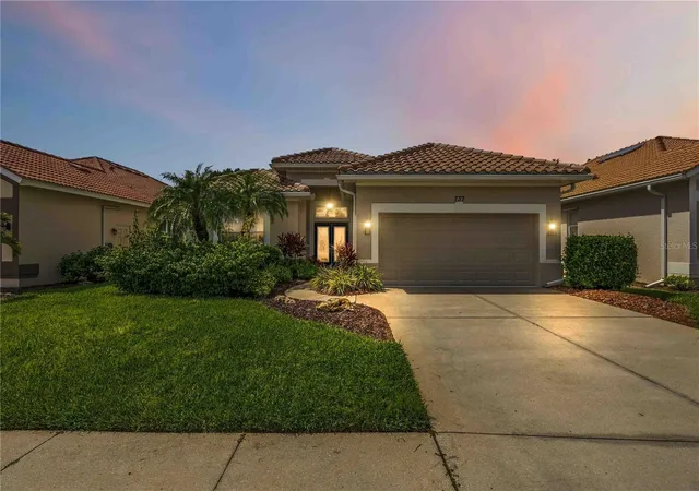 Single family home for sale at 737 Misty Pine Dr, VENICE, FL 34292 | MLS# D6149028